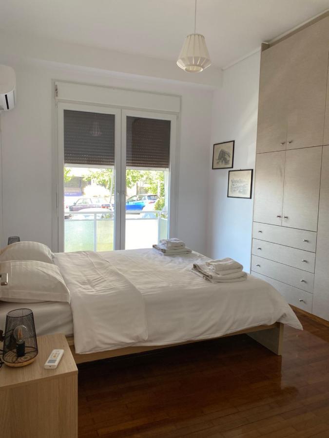 Galaxy Home Spacious & Renovated Apartment Athén Kültér fotó